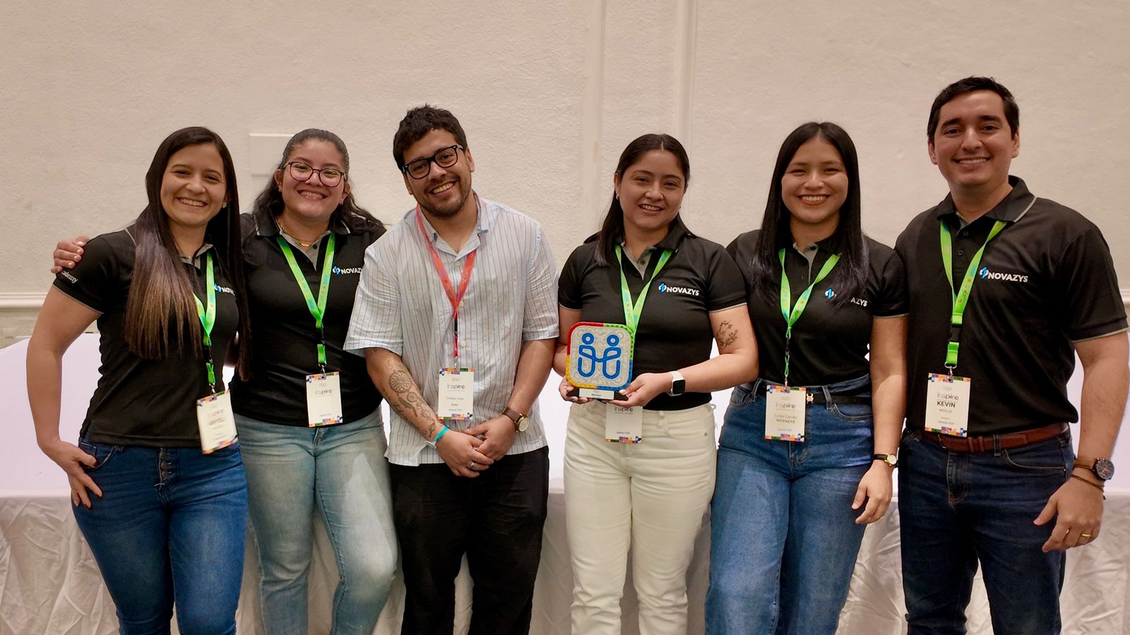 Equipo Novazys Zoho Inspire Cancún